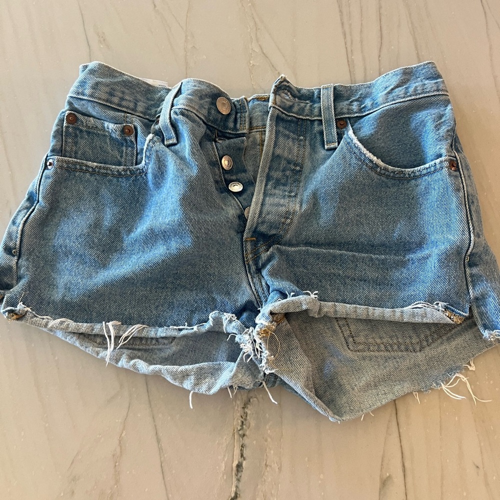 501® ORIGINAL FIT HIGH RISE WOMEN'S SHORTS